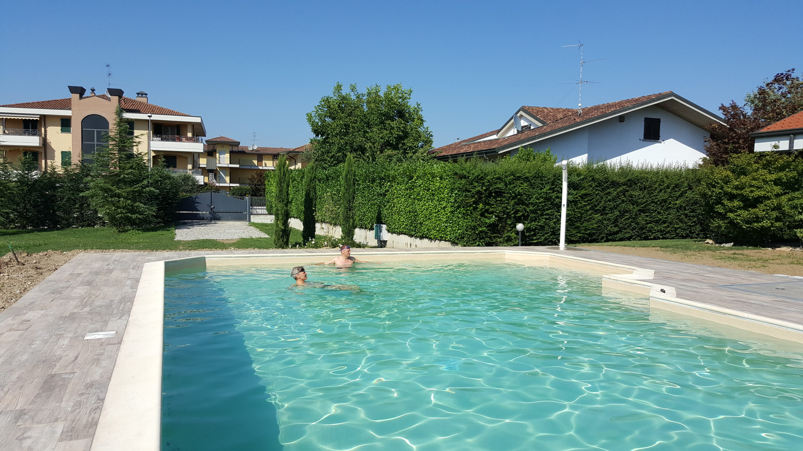 2013  Truccazzano  (Milano) Realizzazione piscina privata